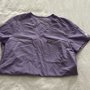 Figs technical collection scrub top